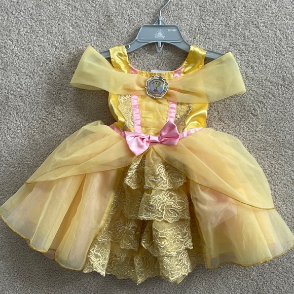 Disney Princess 👑 Belle Costume 🎃 - Picture 1 of 4